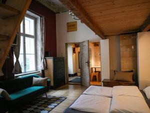 Charming studio with big shared terrace in the center