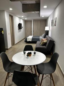 Precioso Loft Moderno en Centro Internacional 721