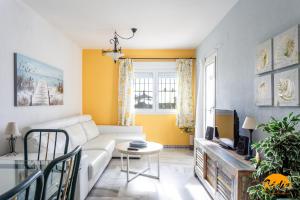 Laja Bermeja by Cadiz Time