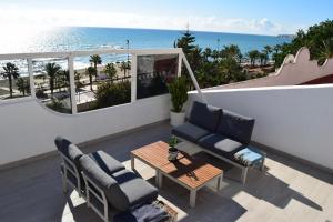 Beachfront Heaven Apartment - Carvajal Beach - 3hvězdičkové hotely ve městě Fuengirola
