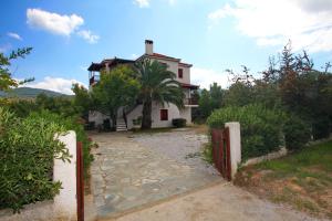 Marlitsis Apartments & Studios Skopelos Greece