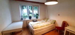 Wolfs Balkonruhe, geräumig S-Bahn Krottenbach