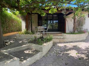 Maisons de vacances Holiday house Les Lauriers-roses 6 persons, 1 km from the beach : photos des chambres