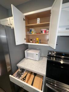 Elegant Apt by EWR & PennStation