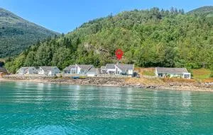 4 Bedroom Awesome Home In Luster - Fåberg