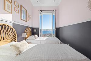 Villas Magnifique Villa d-epoque vue mer, plage a 12 min a pieds : photos des chambres