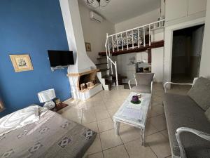 Caldera Apartments Assos