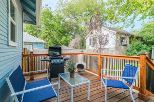 Lindale Charming Home Sleeps 4 Yard WiFi