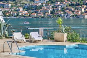Kotor Vista Seaview apartment by MN Property