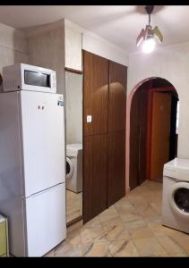 1BR Budget Apartment near Beach