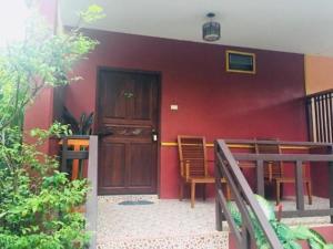 khum dara lanta resort