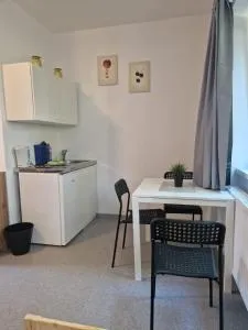 CARDA HAUS "Zimmer für entspannte Gäste - Einfach & Komfortabel" - Nodendorf