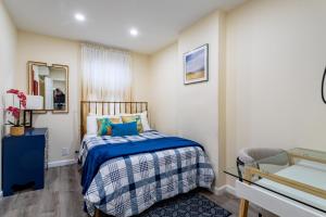Luxe Retreat 2 Bedroom Hideaway Minutes from NYC
