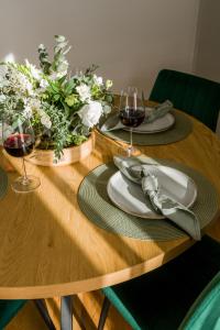 Mido Green Apartment with Private Parking & Self-Check-in