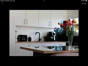 Modern and spacious 1-Bedroom Holiday Home - Kauri