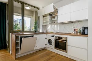 Mido Green Apartment with Private Parking & Self-Check-in