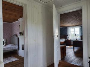 Bullerbyn - Mellangården - Astrid Lindgren family house