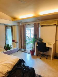 Rose Room