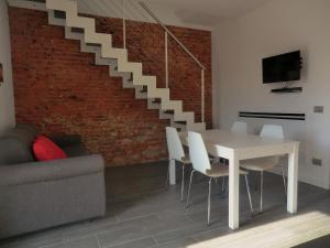 Marco Green House