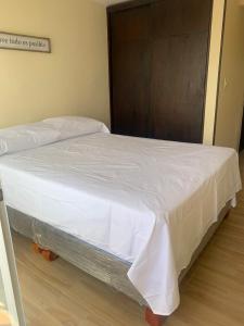 Apartaestudio 3 piso zona sur sector residencial