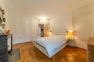 Appartements Magnifique Appartement - Place des Terreaux : photos des chambres