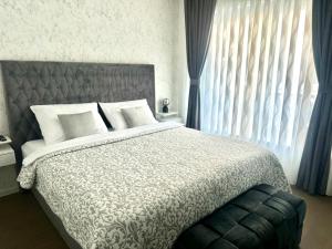 Serenity - Stylish studio apartment with Parking garage, Flex check in