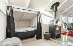 Gorgeous Home In Grenaa With Wifi