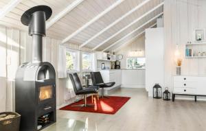 Gorgeous Home In Grenaa With Wifi