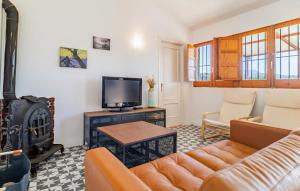 Lovely Home In Algodonales With Wifi