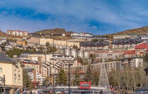 Cozy Apartment In Monachil With Wifi