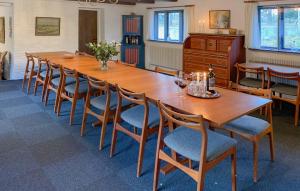 7 Bedroom Awesome Home In Ørum Djurs