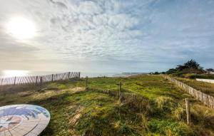 Amazing Home In La Gueriniere With Wifi