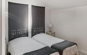 Amazing Home In La Gueriniere With Wifi