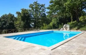 Nice Apartment In Monteverdi Marittimo - Monteverdi Marittimo