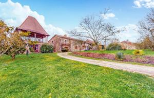 2 Bedroom Lovely Home In Bussière-Badil