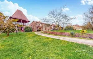 2 Bedroom Lovely Home In Bussière-Badil - Javerlhac-et-la-Chapelle-Saint-Robert