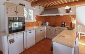 Maisons de vacances Sarriette & Romarin : photos des chambres