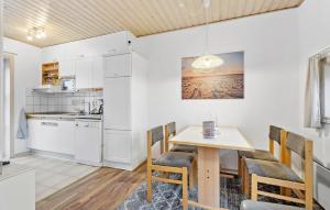 2 Bedroom Stunning Home In Fanø