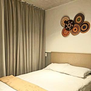 Studio ao lado do Shopping Frei Caneca