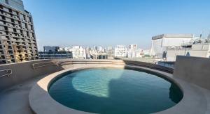 Studio ao lado do Shopping Frei Caneca