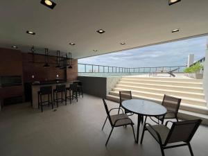 Studio novo, confortável, minutos do shopping Estação