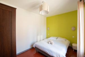 Maisons de vacances Ateliers, Terrasse - Parking - Clim : photos des chambres