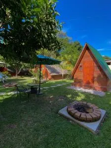 Casa Santa Teresita - Cabaña individual o de pareja - Cobán