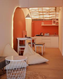 Sunset Villa Near Lembang Park Zoo