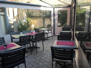 Hotels Hotel Dauphin : photos des chambres