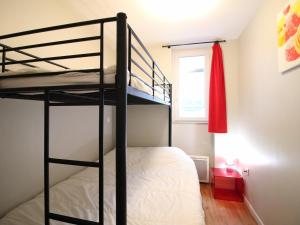 Appartements Bel F3 en hyper centre du Mont Dore, 50m des Thermes, 7 couchages, tout equipe, classe 2 etoiles - FR-1-415-14 : photos des chambres