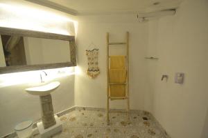 Central Canggu Guesthouse