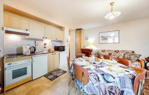 Nice Home In Saint-Georges-De-Didon