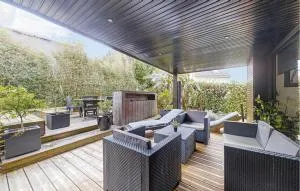 3 Bedroom Lovely Home In Fouesnant - 富埃南