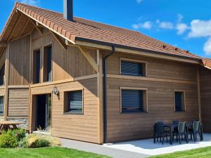 Maisons de vacances Chalet Nature avec Sauna et WIFI pres Gerardmer - FR-1-589-777 : photos des chambres